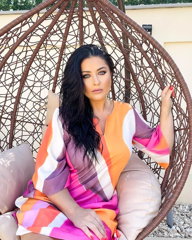 gabriela-cristea-1