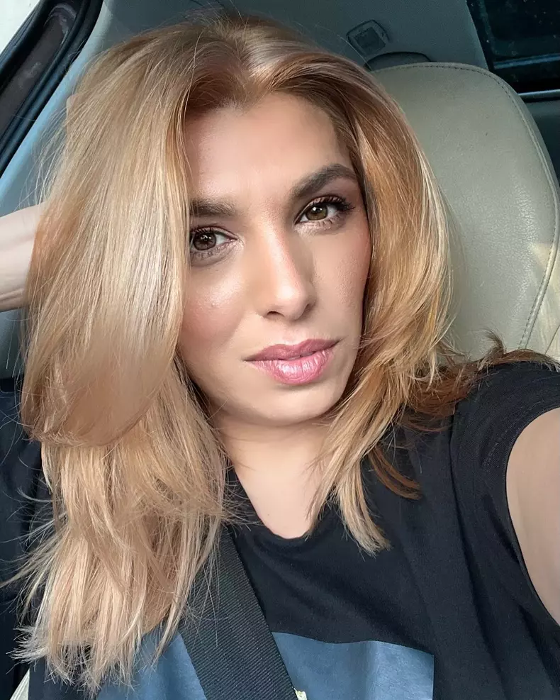 sorana darclee trupa A.S.I (3)