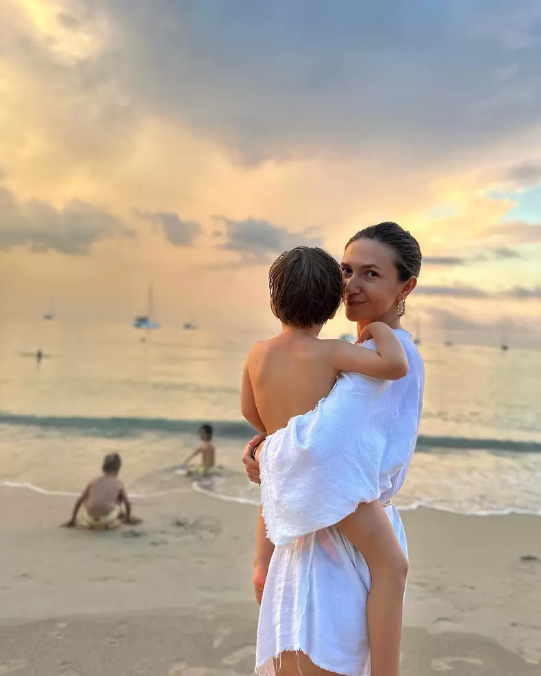 Adela Popescu și băieții ei, Alexandru, Andrei și Adrian