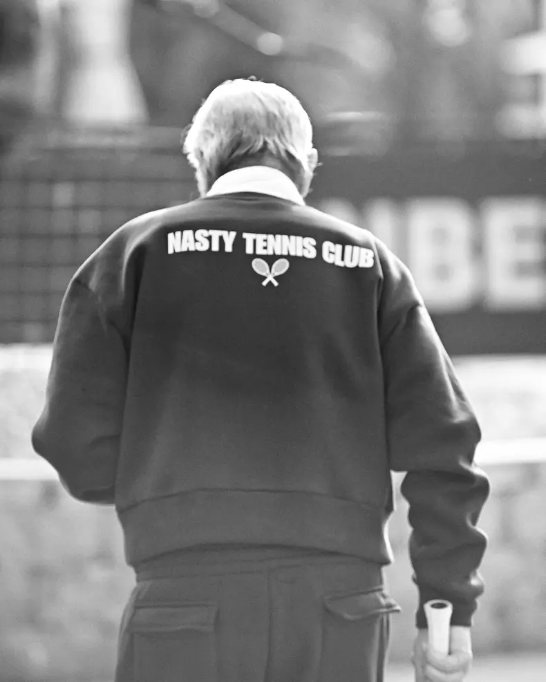 Alessia Năstase, fiica lui Ilie Năstase, a lansat prima ei colecție de haine, inspirată de cariera fostului jucător profesionist de tenis (10)