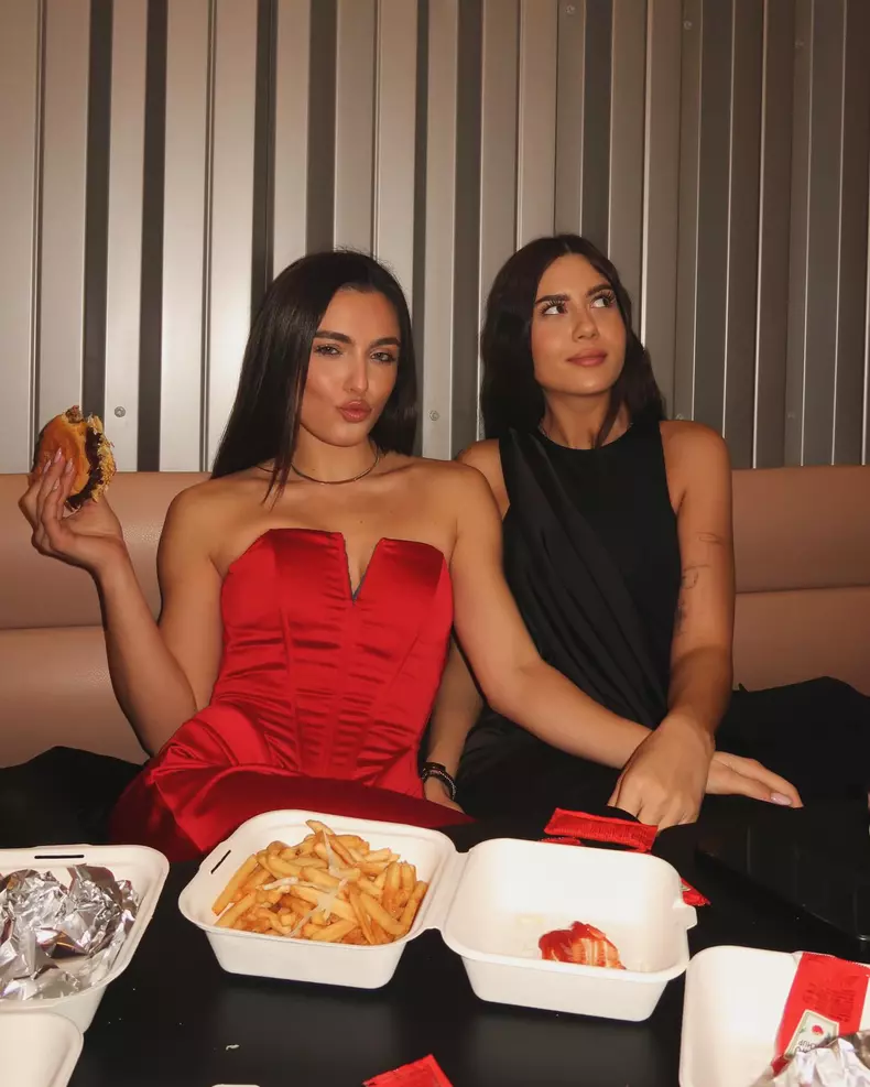 Alexia Eram și Alessia Năstase