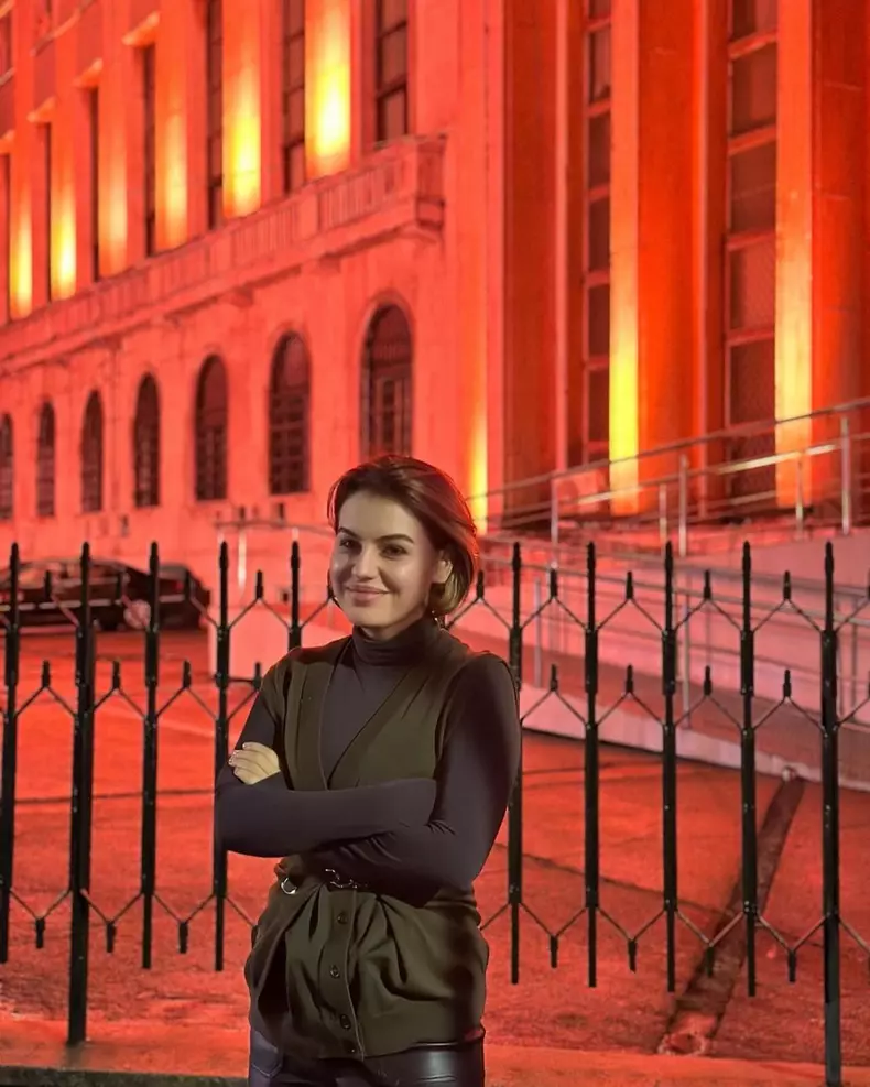 romina gingasu in romania