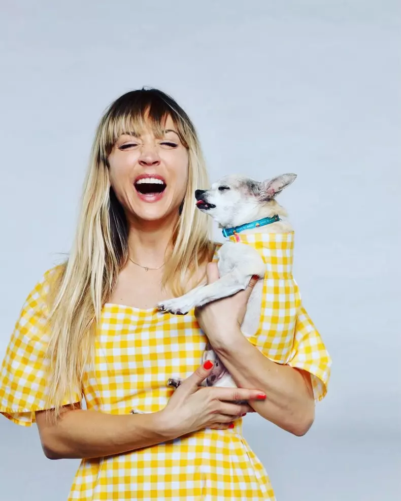 Kaley-Cuoco-4