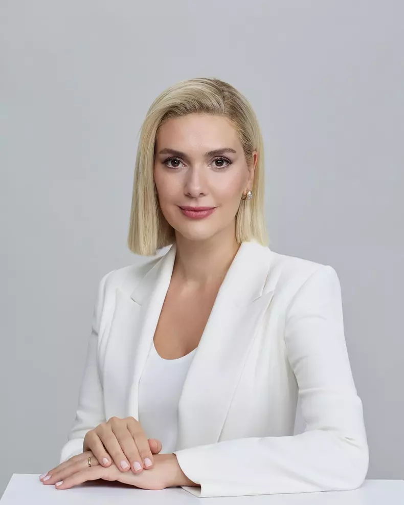 Bergüzar Korel