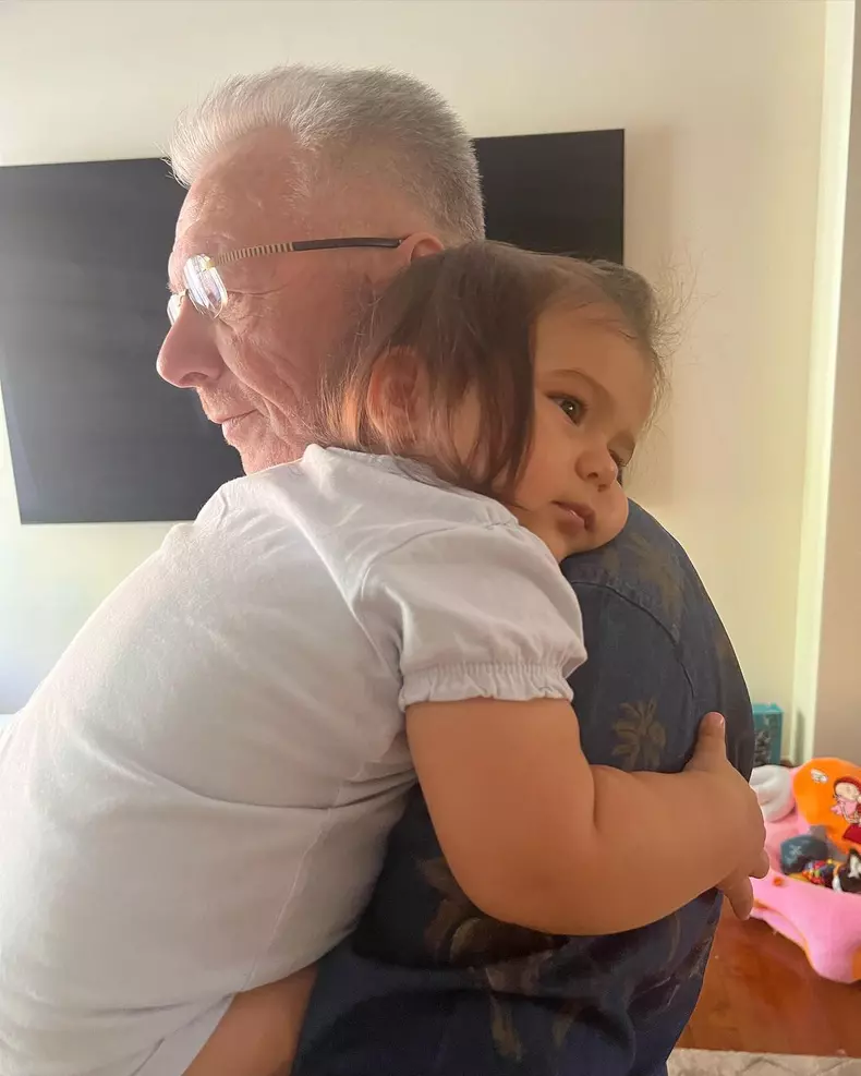Codin Maticiuc, imagini adorabile cu fiica lui cea mică. Ilinca a împlinit un an