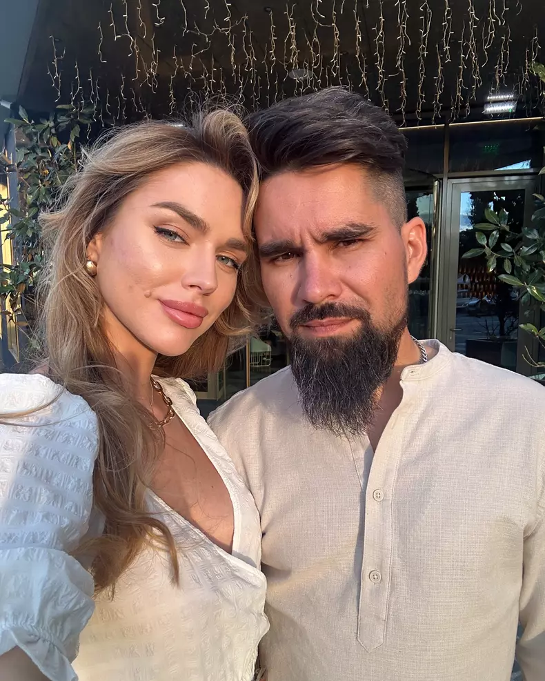 Cristina Scarlevschi, ispita de la Insula Iubirii 2025, divorț la 5 luni după pierderea fiului  (9)