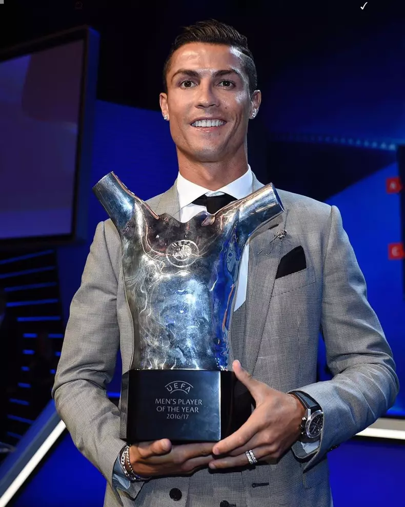 Cristiano Ronaldo tată pentru a patra oară