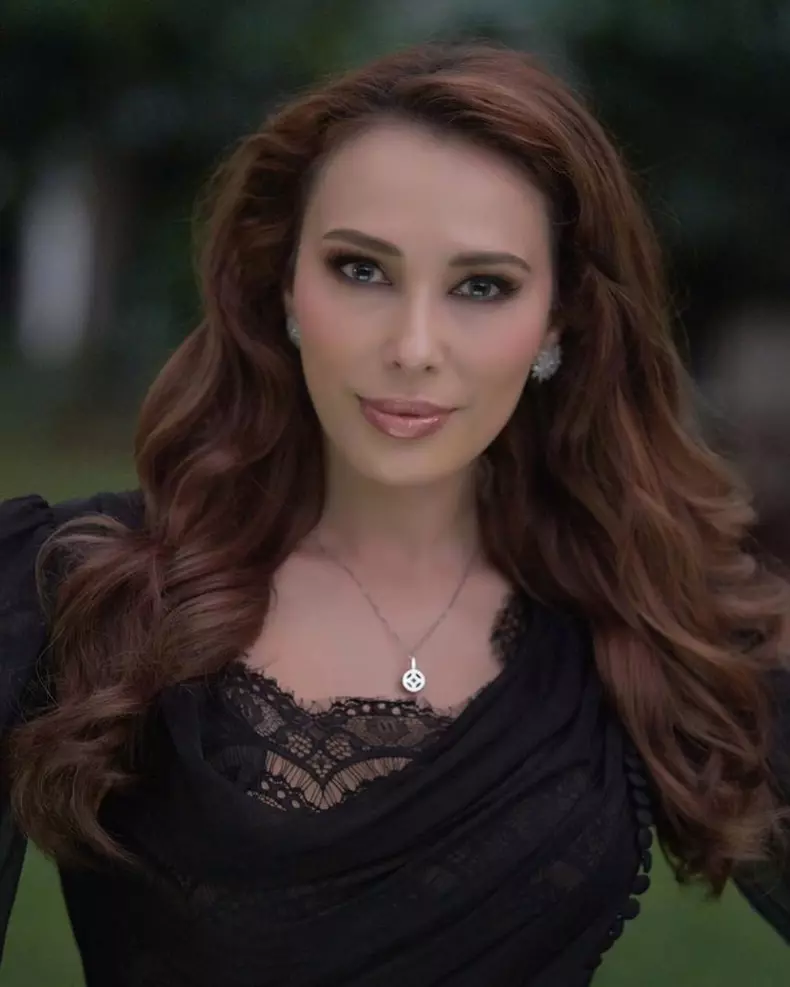 Iulia Vântur