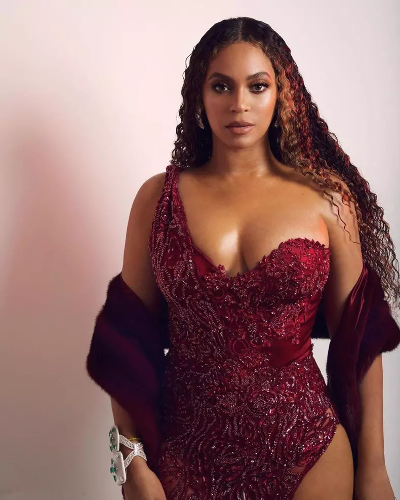 Beyonce hărțuită sexual