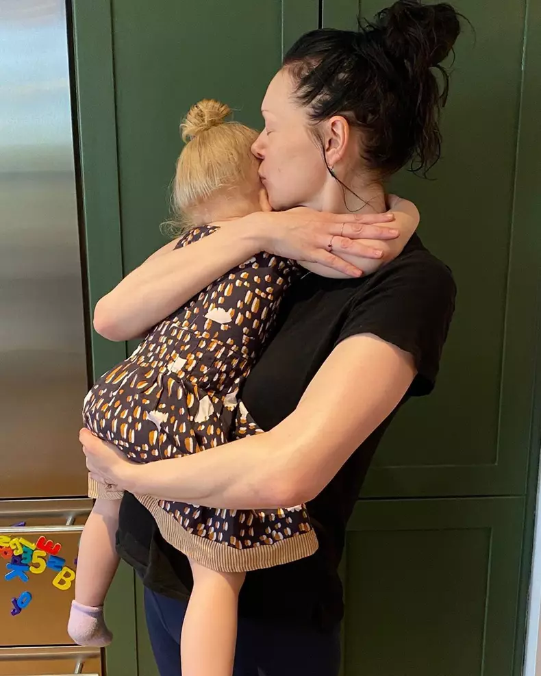 Laura Prepon și fiica ei Ella