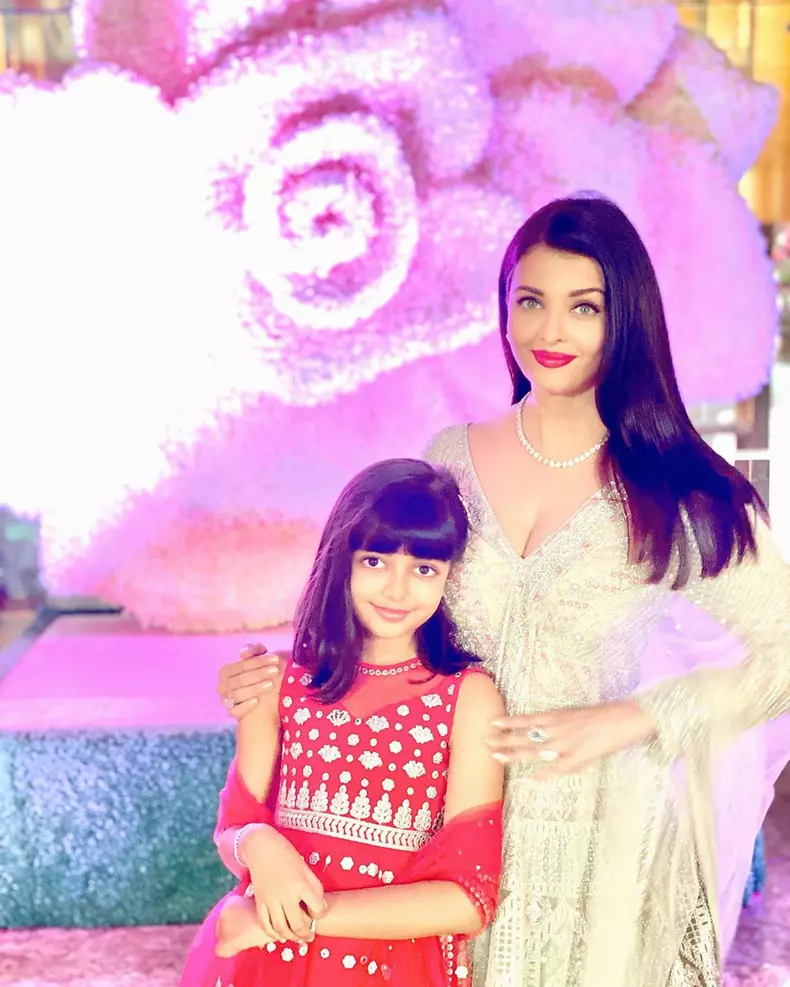 Aishwarya Rai și fiica ei