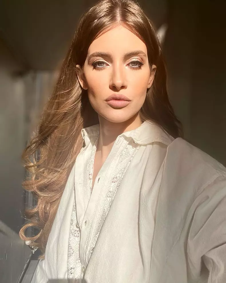 Iulia Albu