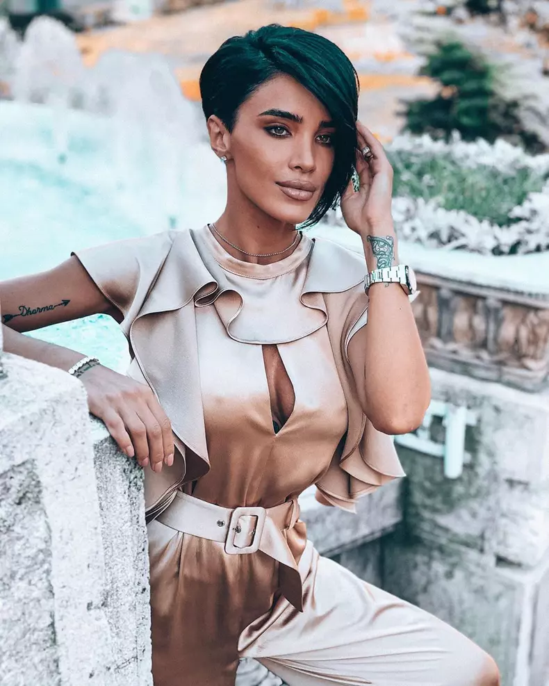 Adelina Pestrițu