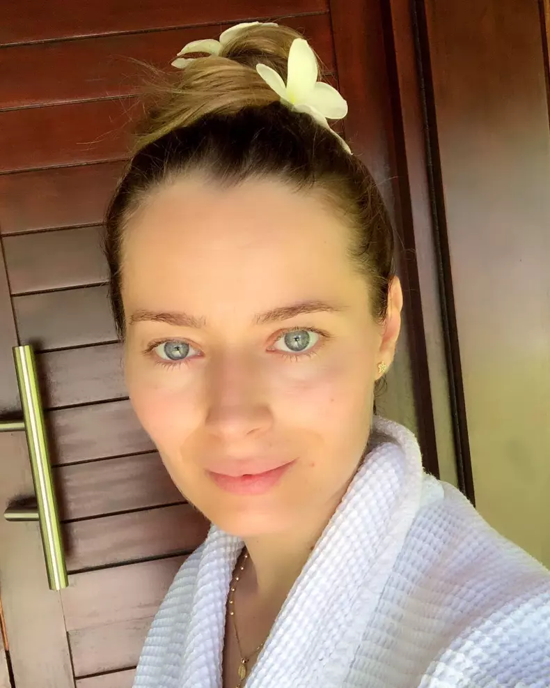 Laura Cosoi, primele imagini după ce a anunțat că este însărcinată (4)