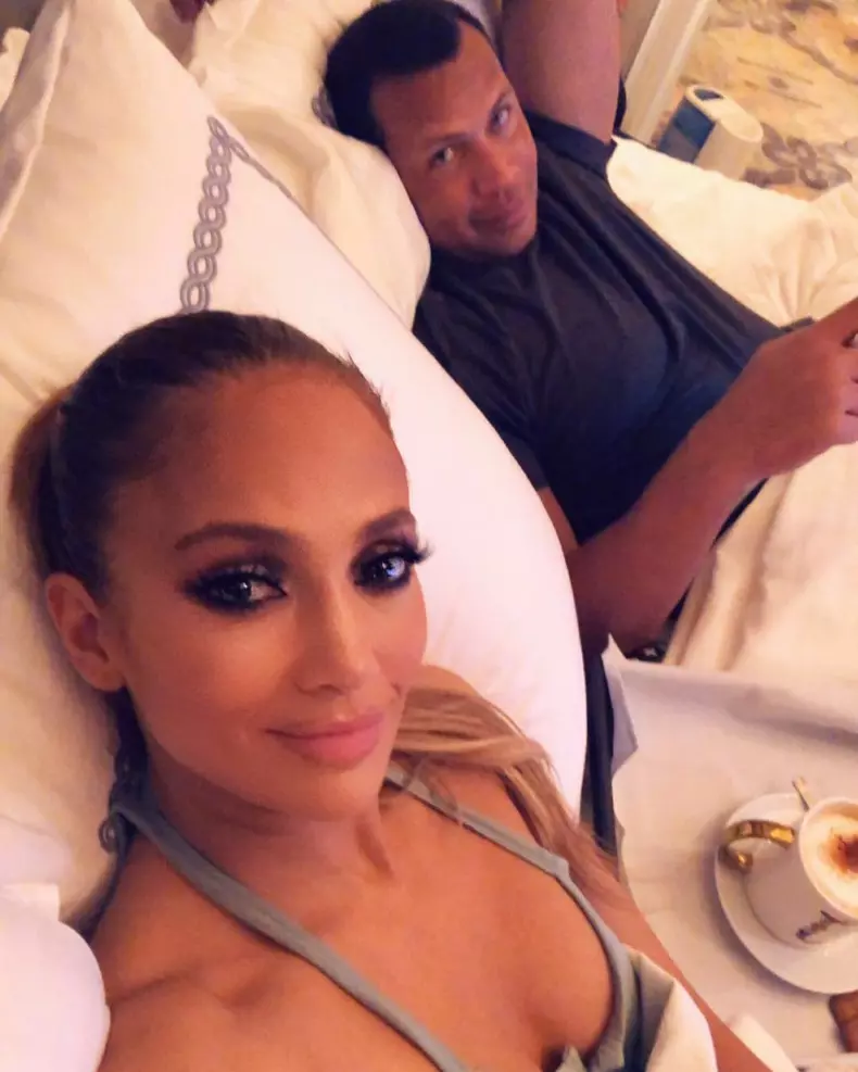 @jlo