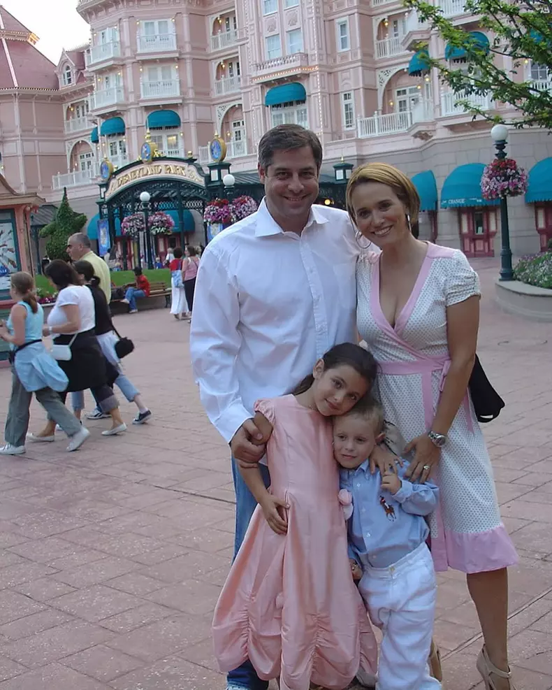 21. Andreea Esca, Alexandre Eram și cei doi copii