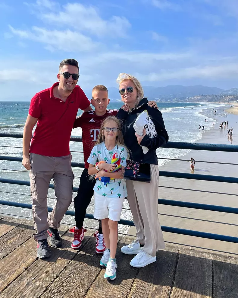 cosmin-stan-si-familia-7