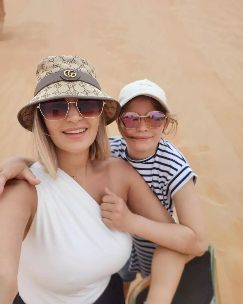 ela-craciun-aniversare-de-lux-in-desert.-3