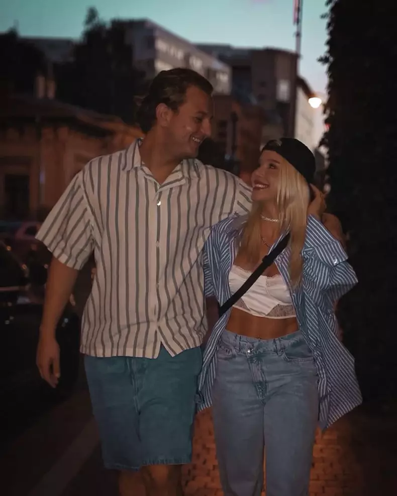 Alex Militaru, soțul lui Carmen Grebenișan, este adoptat  (9)