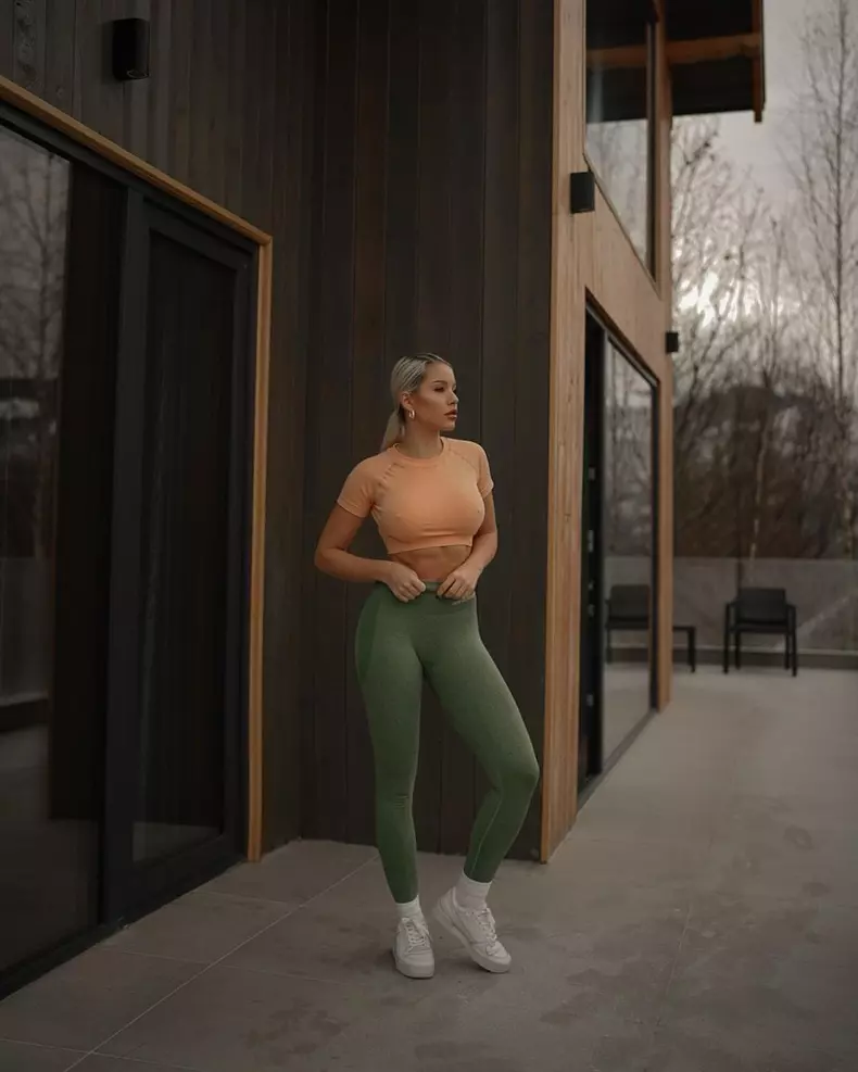 carmen grebenisan 7