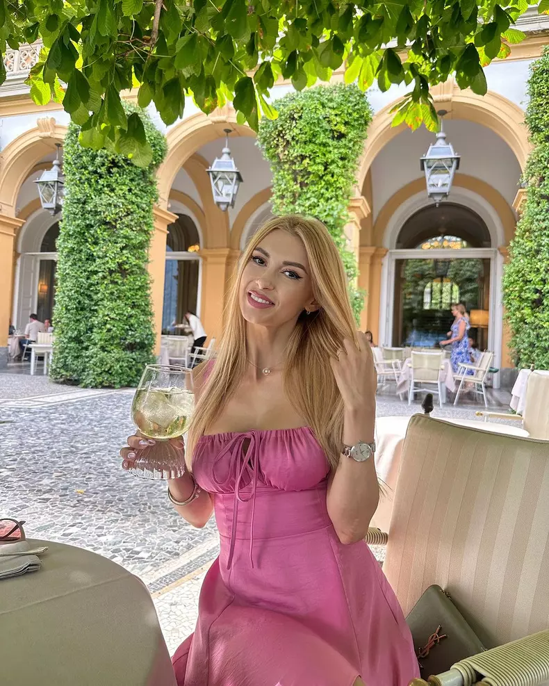 Andreea Bălan și Victor Cornea, vacanță romantică în Italia  (11)