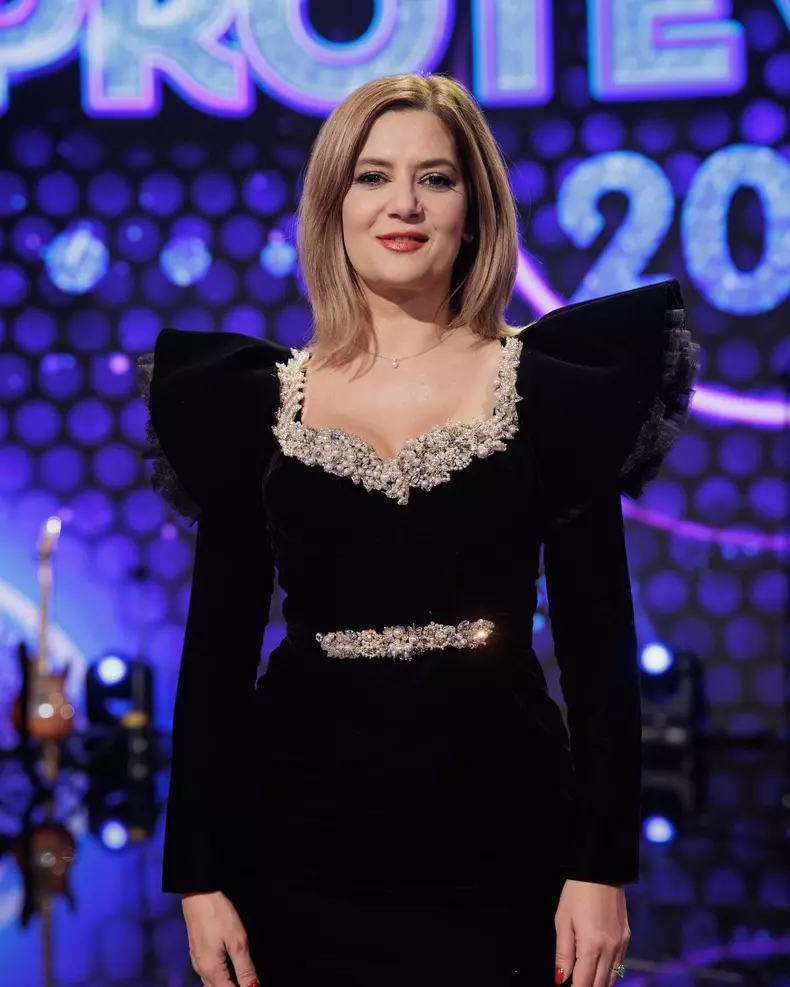 Sărbătorile ideale pentru Amalia Enache (6)