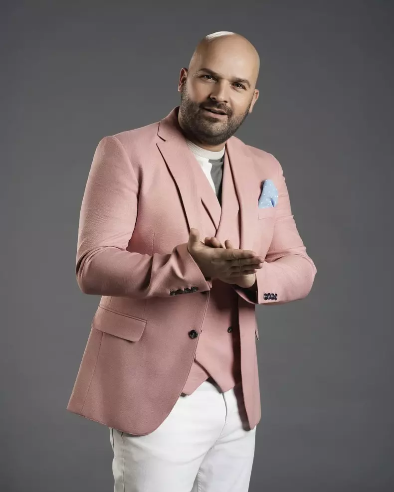 Andrei-Stefanescu-Podtiti-pe-la-noi-3