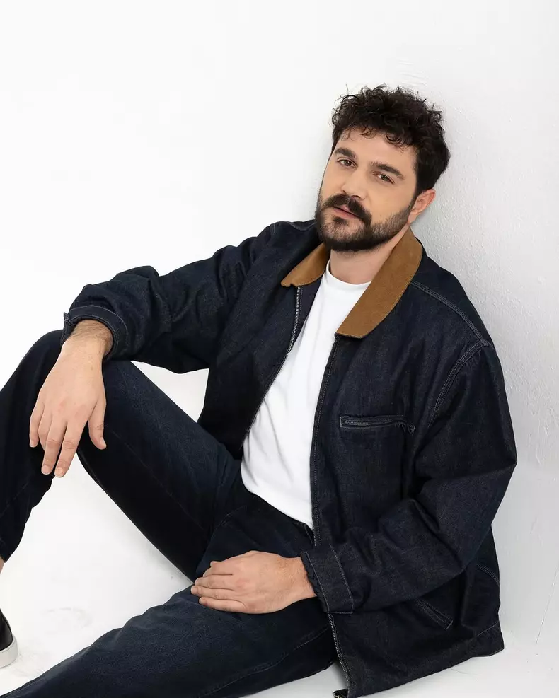 Burak Sevinç, apariție alături de iubita sa, Sena Çakır  (3)