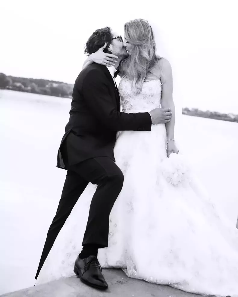 De 11 ani, intr-un dans nebun de frumos și magic, in ritmul nostru, cu îmbrățișare de sunete, a (1)