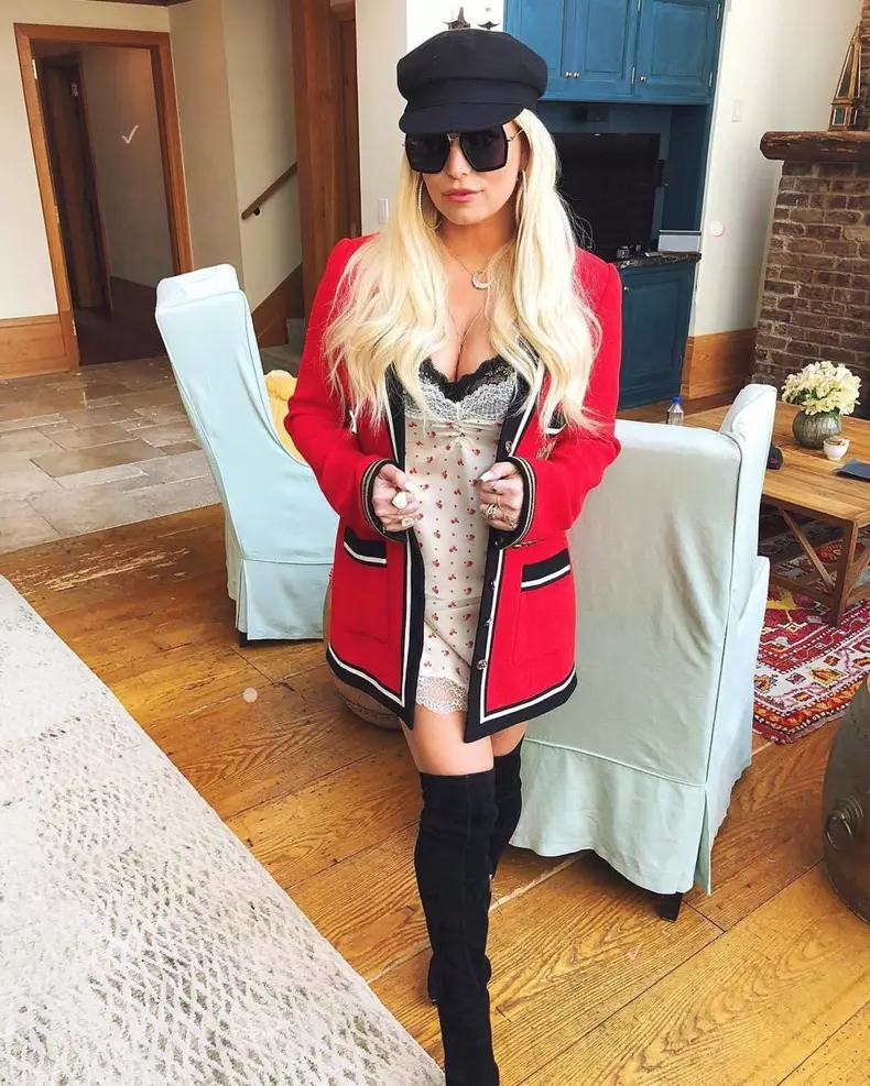 Daily Instagram Posts