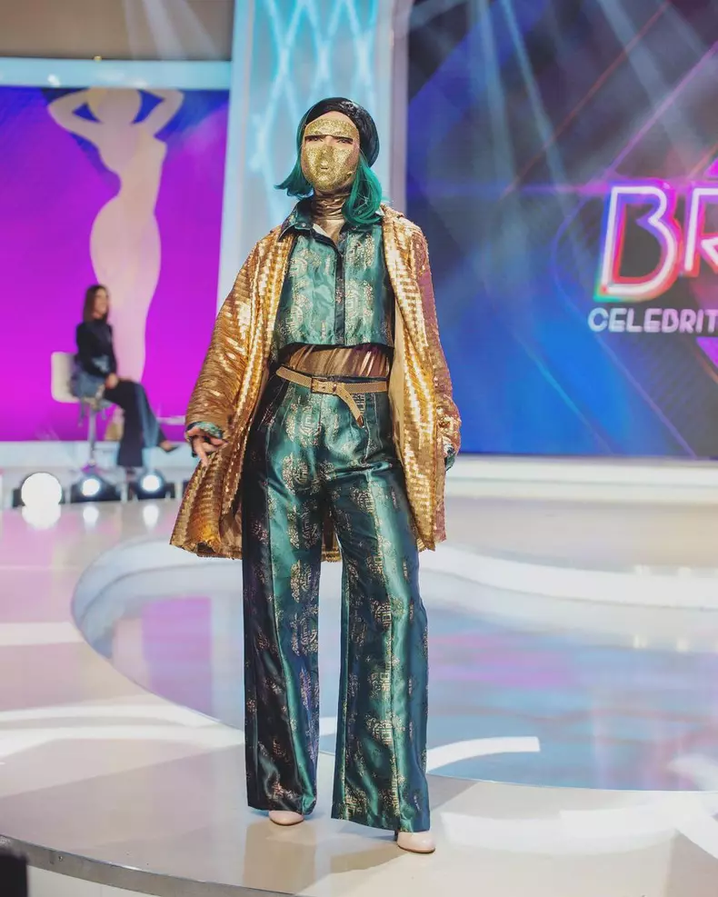 Alexandra-Ungureanu-de-la-Bravo-ai-stil-Celebrities-parasita-de-logodnic-inainte-de-nunta1