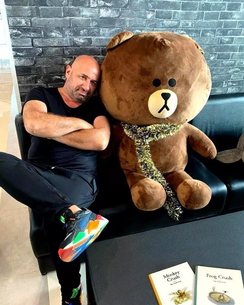 Catalin-Scarlatescu-3-820x1024-1-820x1024