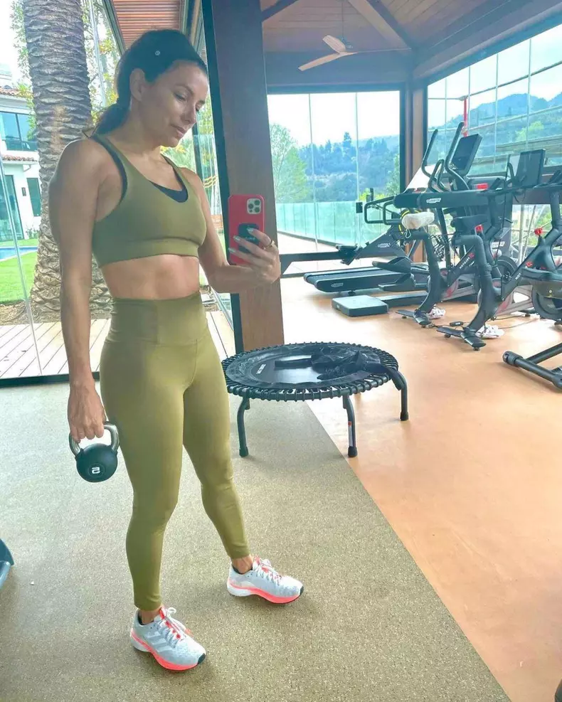 Daily Instagram Posts