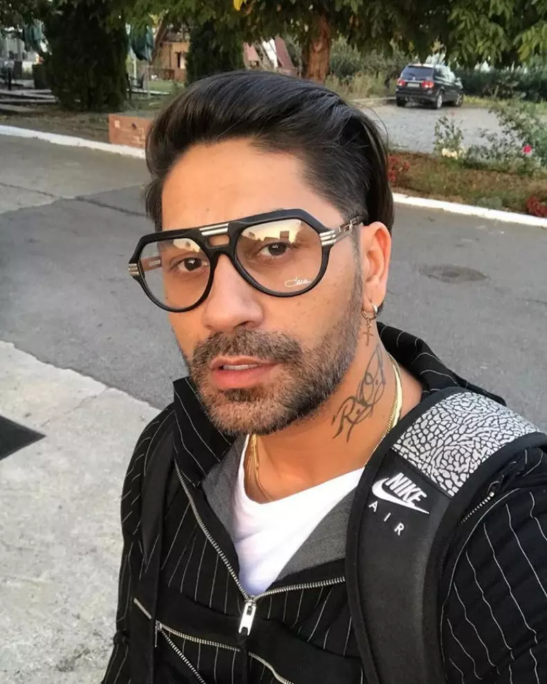 Connect-R-asia-Express