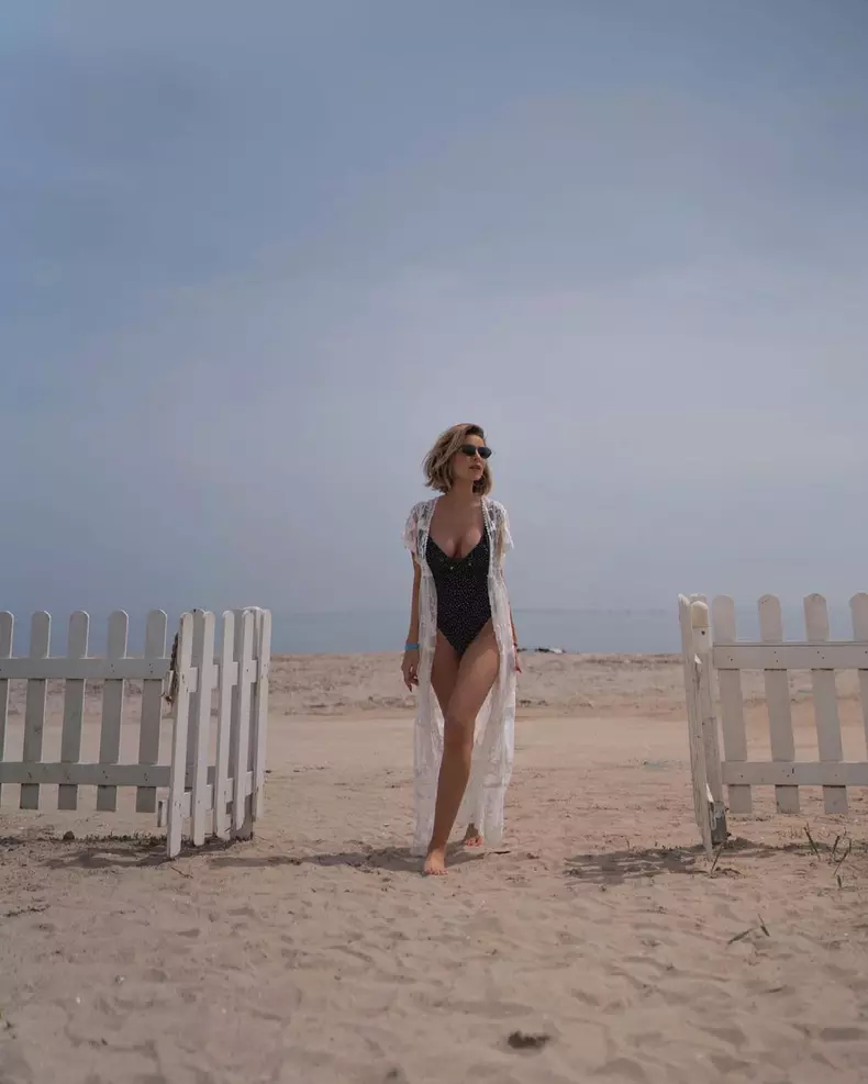 deea-codrea-insarcinata-4