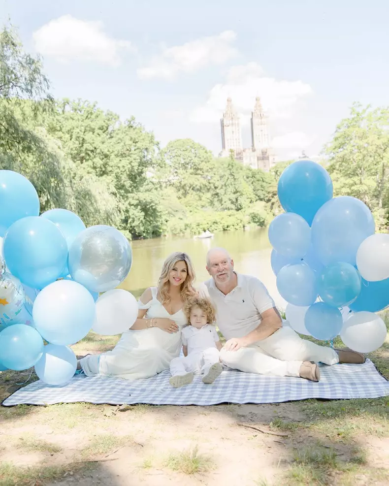 iasmina-hill-a-nascut-milionarul-bradford-hill-in-culmea-fericirii-5