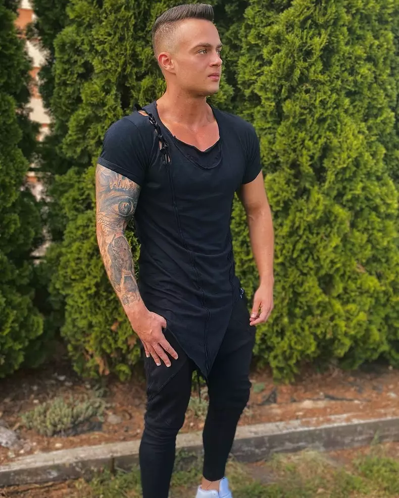 120109554_370919000752477_1072680624581192953_n