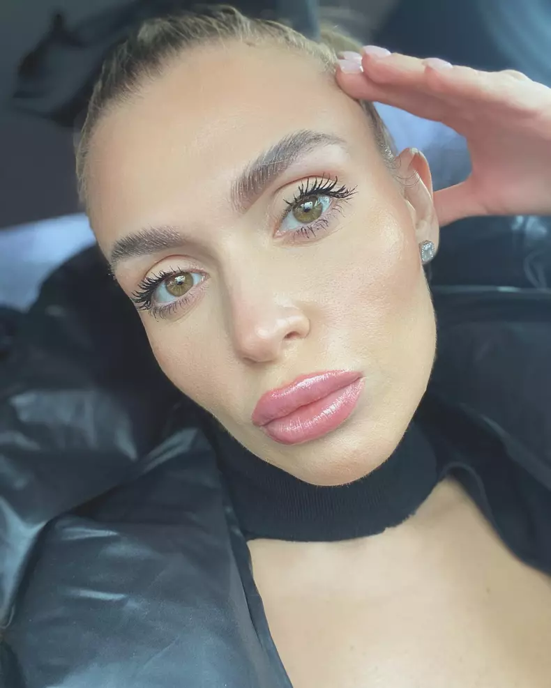 245618352_420224296138193_1301073603504714237_n