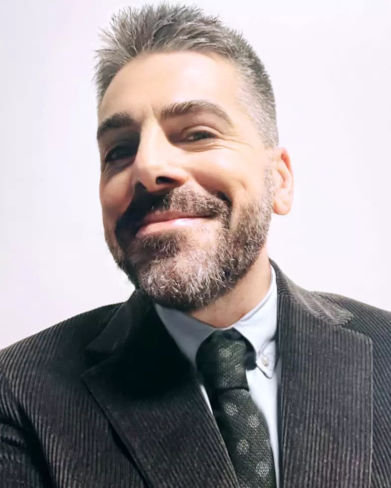 maurice-munteanu-servicii-intime-2