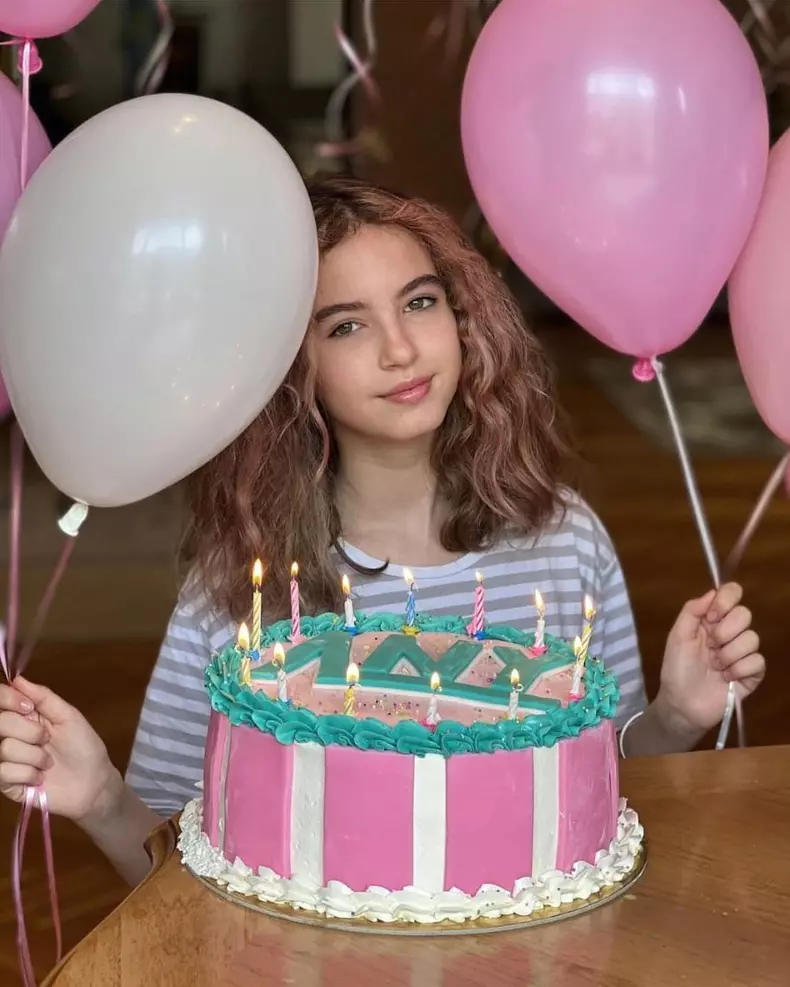 Andreea-Banica-fiica-3