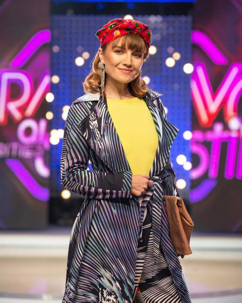 Alexandra-Ungureanu-de-la-Bravo-ai-stil-Celebrities-parasita-de-logodnic-inainte-de-nunta4