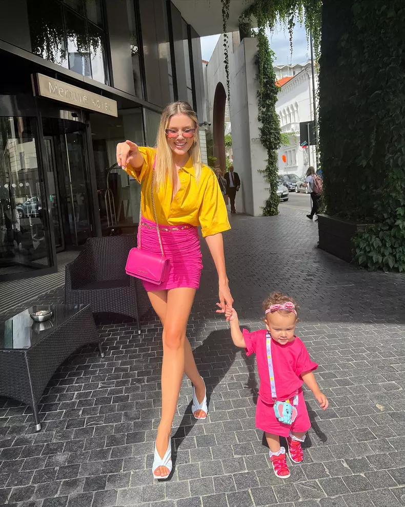 emily-burghelea-este-insarcinata-11