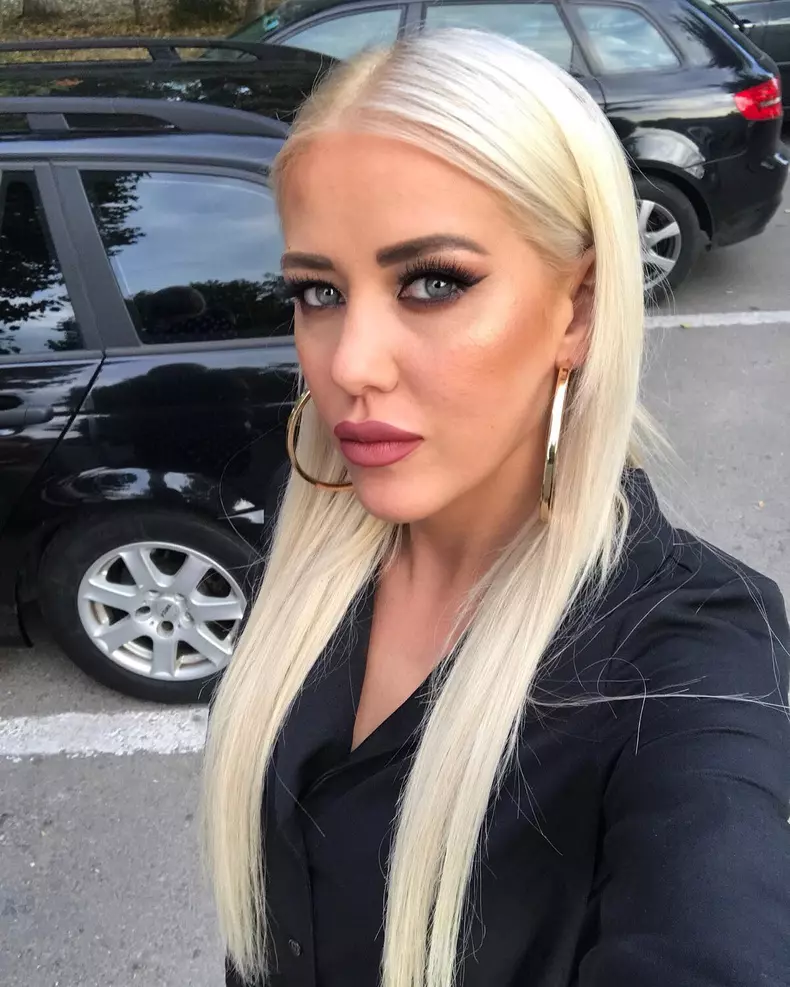 ana insarcinata