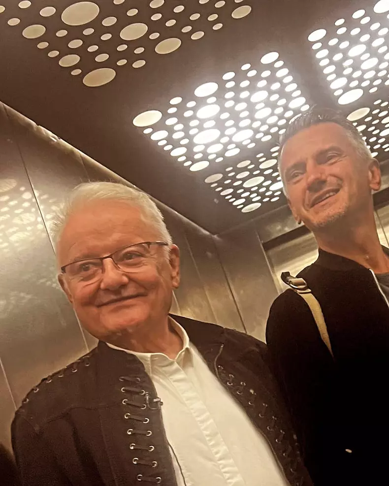 393404728_18312908221117161_7405045568506431968_n