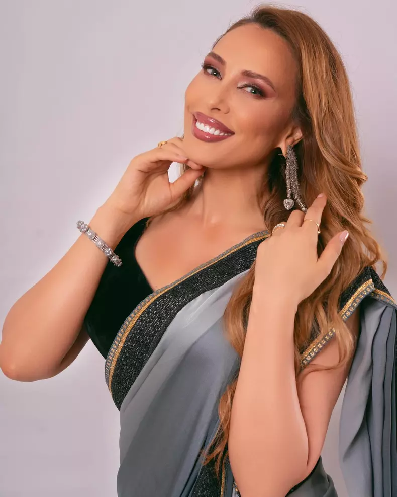 iulia-vantur-456-2
