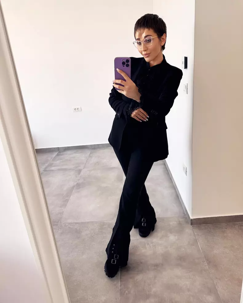 dana7