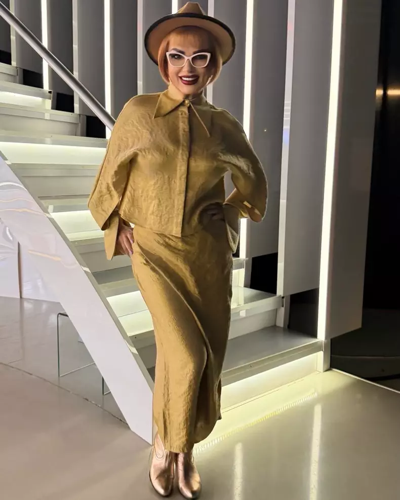 Ozana Barabancea (3)