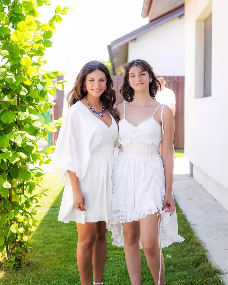 ioana-ginghina-si-fiica-ei