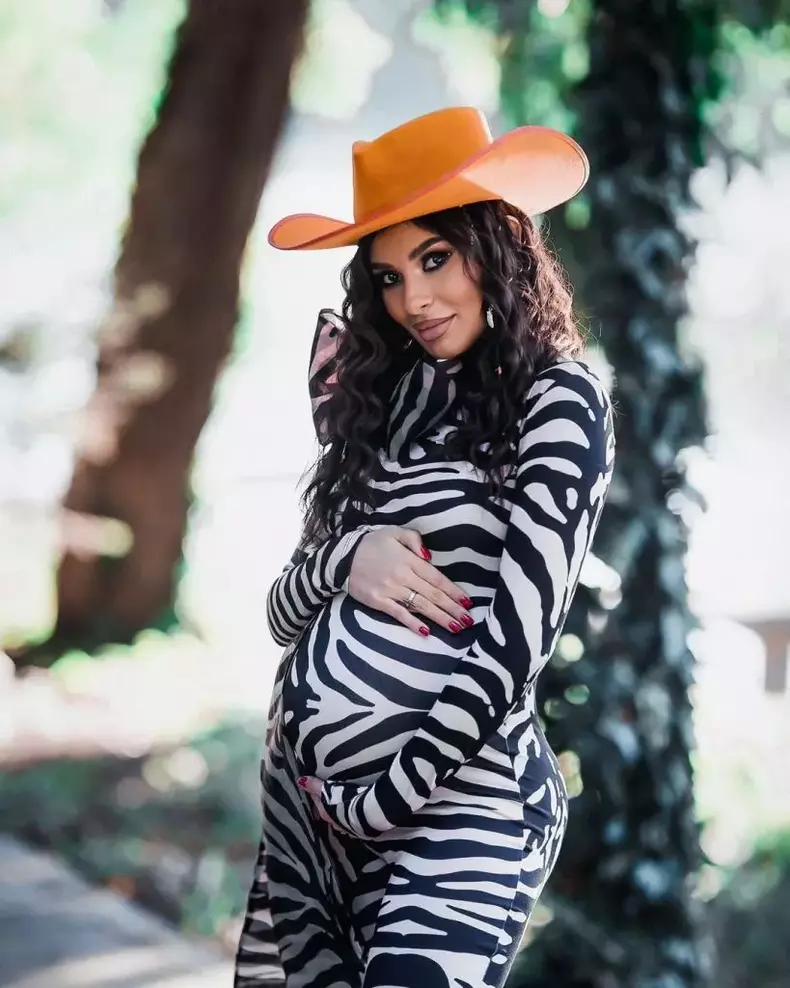 241736690_378706753822959_4039566754418093698_n-819x1024-1