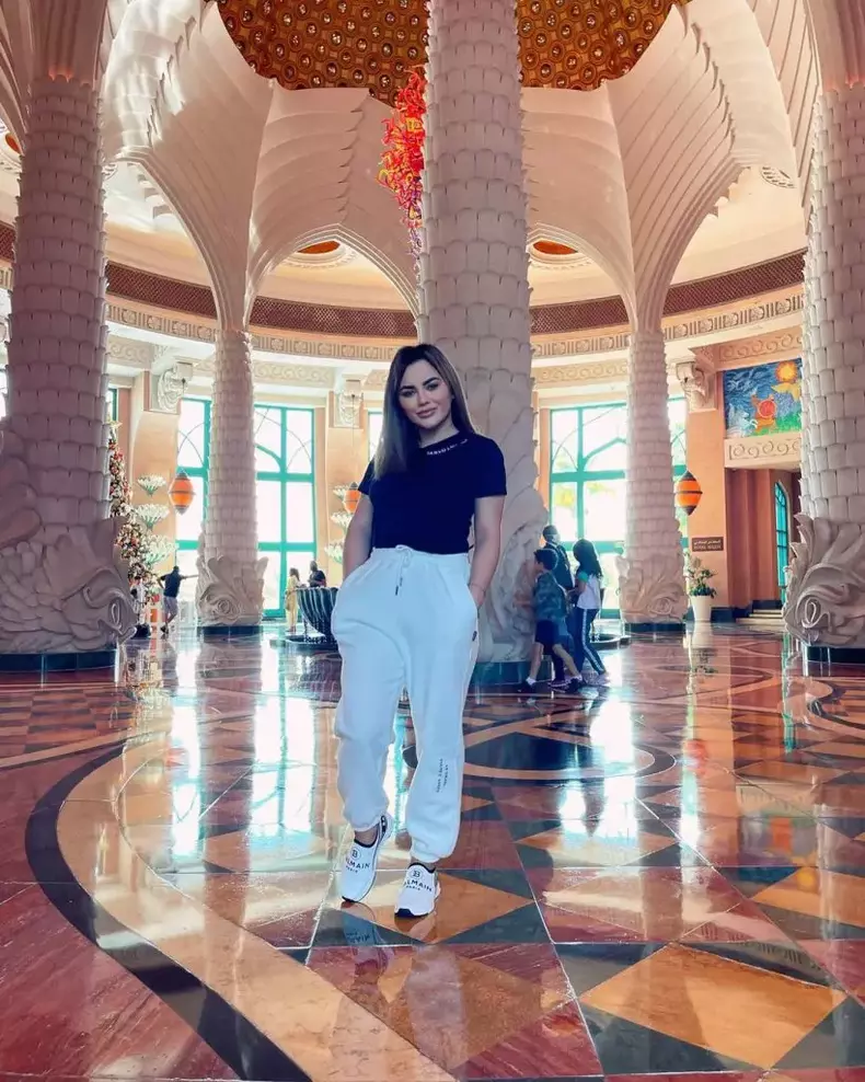 268079511_426724388955920_2852832016398660499_n-819x1024-1